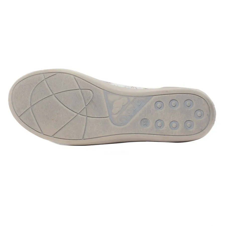 Cloud Footwear Women's Acacia Flats-Tessa Oropel