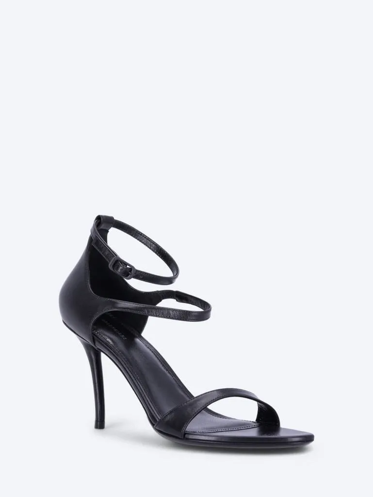 Smooth calfskin honey sandals